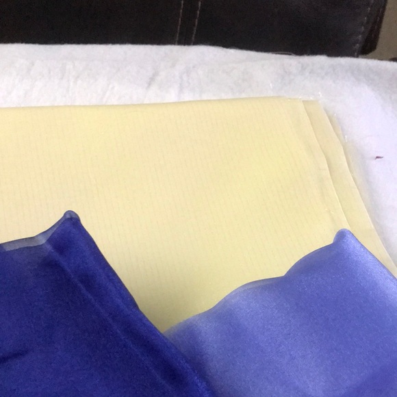 🧵 3 pieces of sheer fabric - Picture 1 of 5
